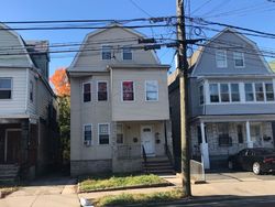 Pre-foreclosure Listing in GROVE ST IRVINGTON, NJ 07111
