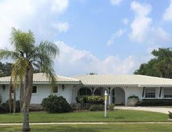 Pre-foreclosure in  SE PORT ST LUCIE BLVD Port Saint Lucie, FL 34952