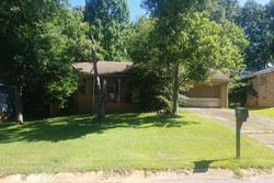 Pre-foreclosure Listing in STEPHENS DR REX, GA 30273