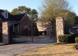 Pre-foreclosure in  NATCHEZ VALLEY TRCE Grayson, GA 30017