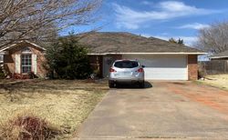 Pre-foreclosure Listing in HUNTER LN SAYRE, OK 73662