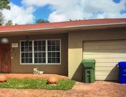 Pre-foreclosure in  SW 16TH CT Hollywood, FL 33023