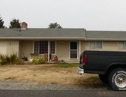Pre-foreclosure in  6TH AVE SW Puyallup, WA 98371