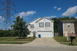 Pre-foreclosure in  PRESIDIO DR Indianapolis, IN 46235