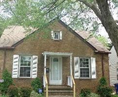  W 150th St, Cleveland OH