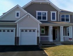 Pre-foreclosure in  LASALLE LN Huntley, IL 60142