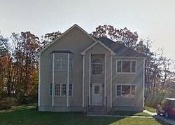 Pre-foreclosure in  JOHNSON ST Amityville, NY 11701