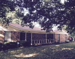Pre-foreclosure in  TANTALLON DR Ocean Springs, MS 39564