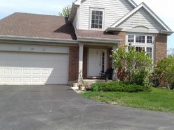 Pre-foreclosure Listing in INDIAN MEADOW LN VERNON HILLS, IL 60061