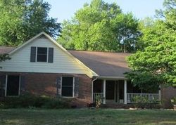 Pre-foreclosure in  HALLSBOROUGH DR West Columbia, SC 29170