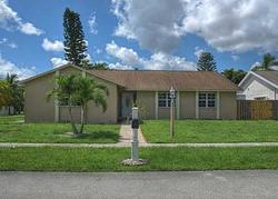 Pre-foreclosure in  NW 45TH ST Fort Lauderdale, FL 33351