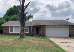 Pre-foreclosure Listing in E 143RD ST S COWETA, OK 74429