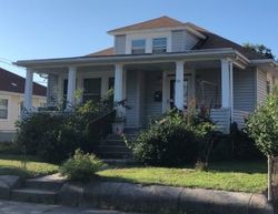 Pre-foreclosure in  ROUNDS AVE Providence, RI 02907