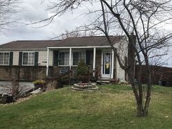 Pre-foreclosure Listing in NAVAHO DR GREENSBURG, PA 15601