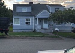 Pre-foreclosure Listing in RAINIER AVE BREMERTON, WA 98312