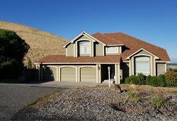 Pre-foreclosure in  KYLE RD Kennewick, WA 99338
