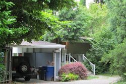 Pre-foreclosure in  POINTS DR NE Bellevue, WA 98004
