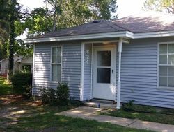 Pre-foreclosure Listing in EMERALD LN FORT WALTON BEACH, FL 32547