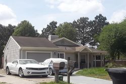 Pre-foreclosure in  GILDA CT Virginia Beach, VA 23464