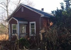 Pre-foreclosure in  OLD PORTLAND RD Auburn, ME 04210