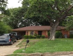  Ravensworth Dr, Memphis TN