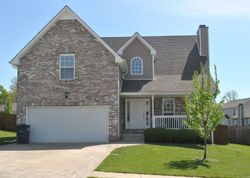  Oak Creek Dr, Clarksville TN
