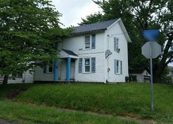  8th St Ne, Massillon OH