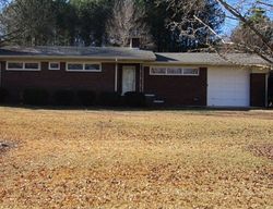 Pre-foreclosure in  BROOKHAVEN DR Greenwood, SC 29646