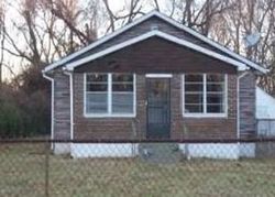 Pre-foreclosure in  N 55TH ST East Saint Louis, IL 62207