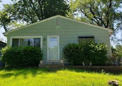 Pre-foreclosure in  OAKLAND DR Saint Charles, MO 63303