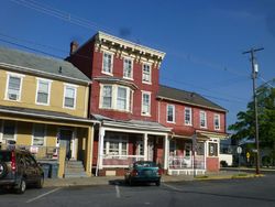 Pre-foreclosure Listing in N 9TH ST LEBANON, PA 17046