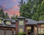 Pre-foreclosure in  SW RADCLIFFE CT Portland, OR 97219