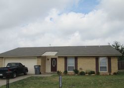  Ne Bellevue Cir, Lawton OK