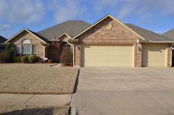 Pre-foreclosure in  CYPRESS CT Oklahoma City, OK 73170