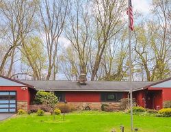  Paradise Rd, Painesville OH