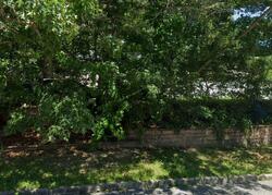 Pre-foreclosure in  CIRCLEDALE LN Holbrook, NY 11741