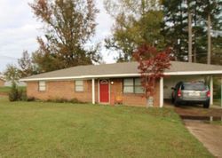 Pre-foreclosure Listing in NEW HOPE RD COLUMBUS, MS 39702