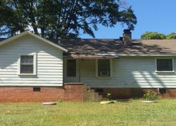 Pre-foreclosure in  TRUSSELL RD Alexander City, AL 35010