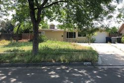 Pre-foreclosure in  N LAFAYETTE AVE Fresno, CA 93705