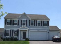 Pre-foreclosure in  RIVER HILLS LN Bolingbrook, IL 60490