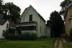 Pre-foreclosure Listing in 5TH ST SE MASON CITY, IA 50401