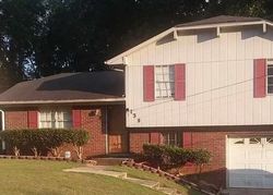 Pre-foreclosure in  FREDA JANE LN Birmingham, AL 35215