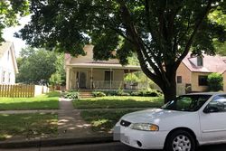 Pre-foreclosure in  LAVOIE AVE Elgin, IL 60120
