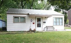 Pre-foreclosure in  LAKEVIEW ST Emporia, KS 66801