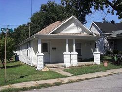 Pre-foreclosure Listing in N WILLIAMS ST BOONVILLE, IN 47601
