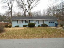  Parkview Dr, Terre Haute IN