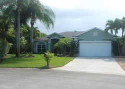 Pre-foreclosure in  SE ORCHARD TER Hobe Sound, FL 33455