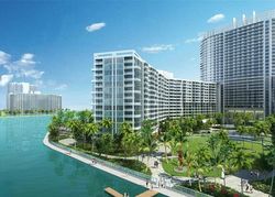  Bay Rd S, Miami Beach FL