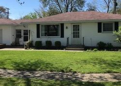 Pre-foreclosure in  W BROADWAY AVE Muskegon, MI 49441