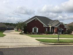 Pre-foreclosure in  PIERSON DR Mobile, AL 36619